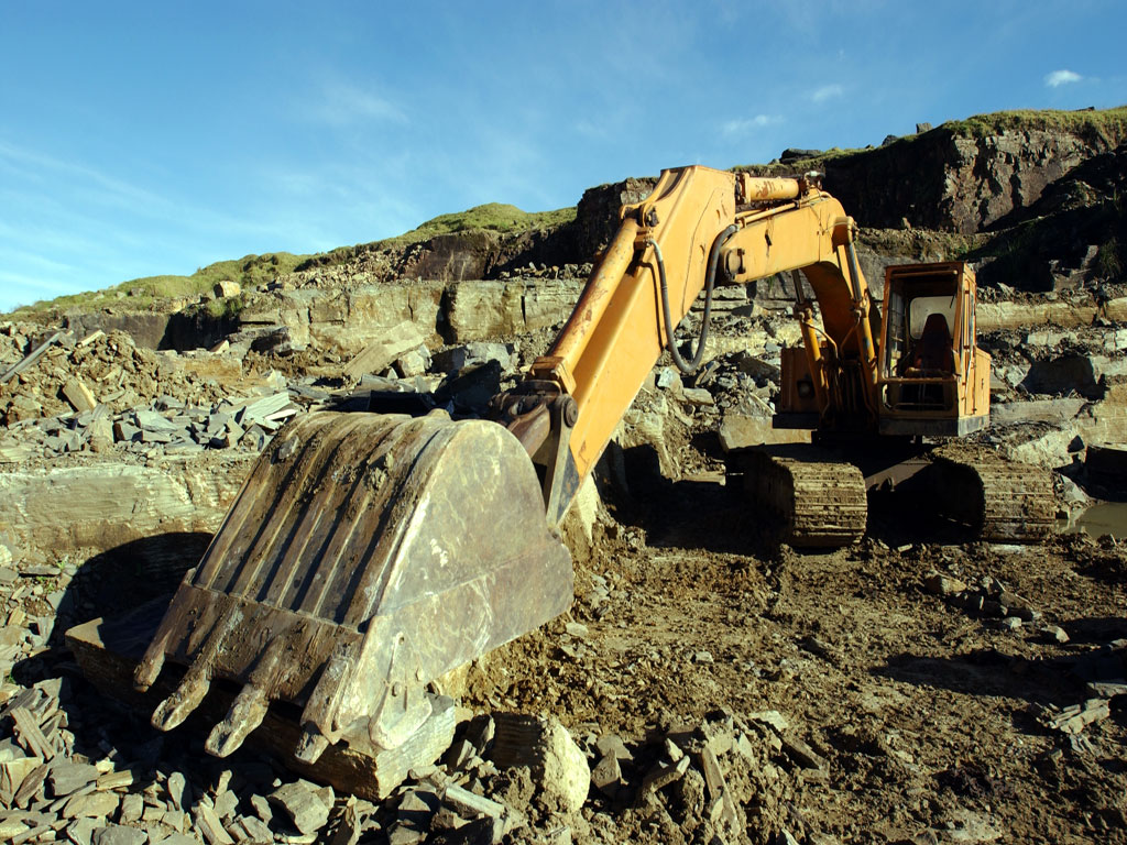 Digger at paradise quarry